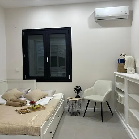 Eva Ommm Limenas (Thasos)